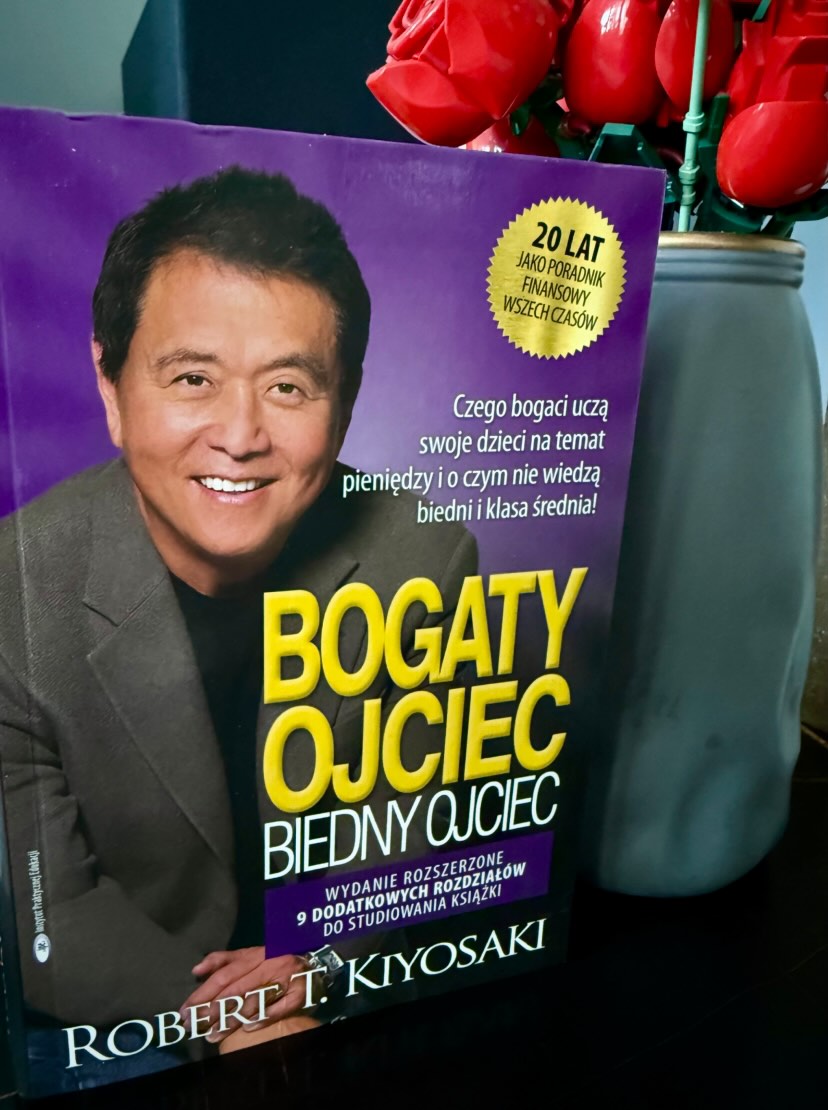 Recenzja książki Bogaty ojciec, biedny ojciec – Robert Kiyosaki